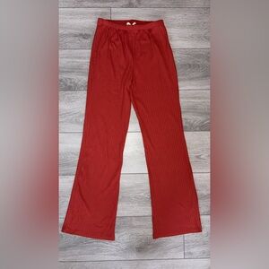 June & Hudson Size Medium Burnt Orange/Red Ribbed Flared Pants High Rise EUC